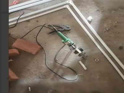 Hot melt socket welding machine for irrigation system 